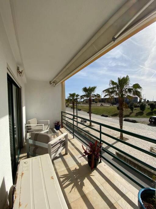 Atlantic Lodge, 1ª Linha De Praia! Коста да Капарика Екстериор снимка